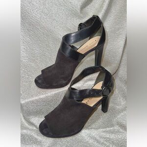 Via Spiga Vero Cuoio Platform Black Suede & Leather Sexy Stilettos Size 7M